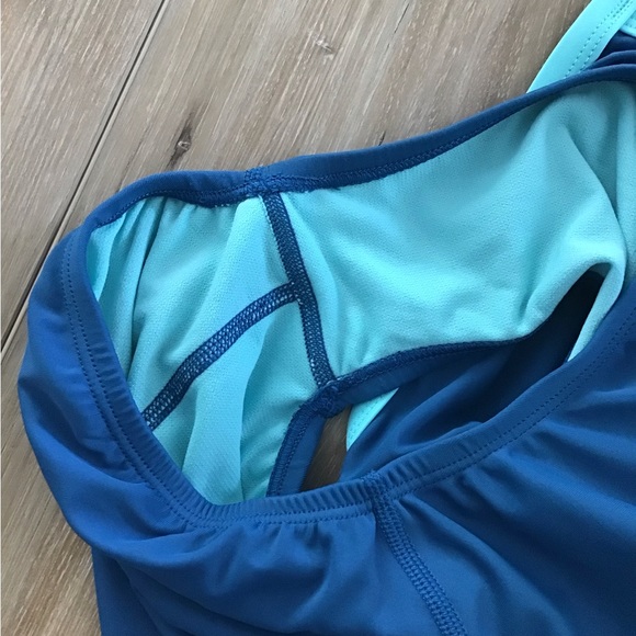 Nike Swim Tilt Logo Racerback 10/36 - Picture 5 of 8